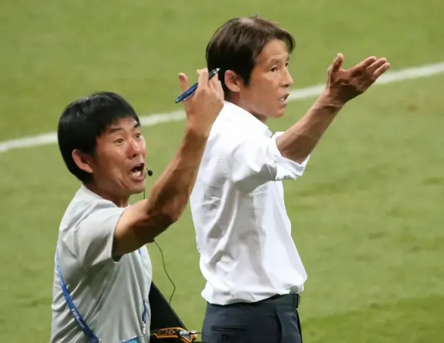 森保一按部就班哲学：从0-2到2-2，日本足球的传承与执行