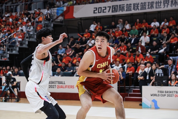 王俊杰赵维伦超青训年龄上限 回CBA仅剩选秀通道 王俊杰赵维伦超青训年龄上限 回CBA仅剩选秀通道