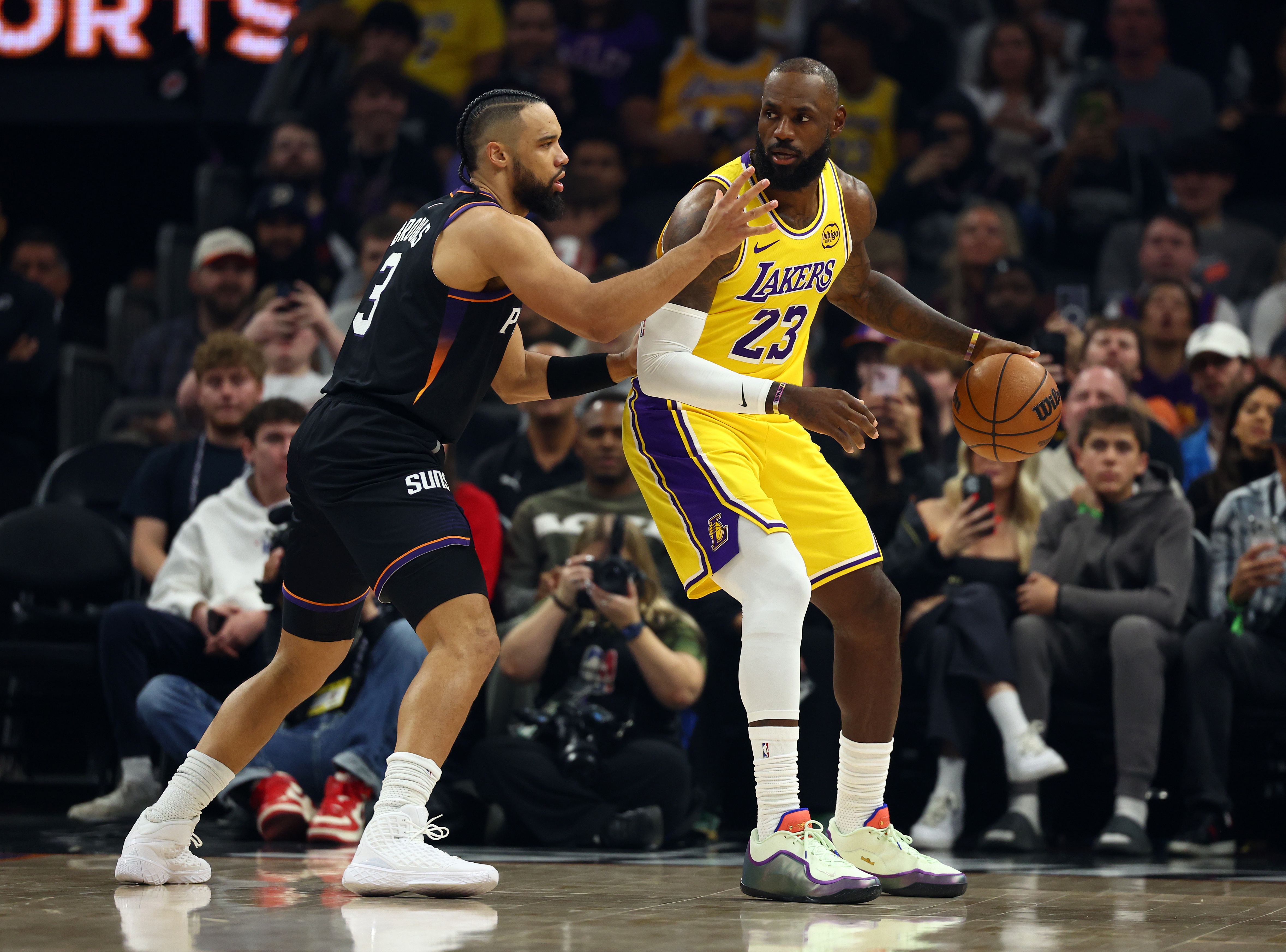 狄龙·布鲁克斯评NBA五大“抱怨大王”:东契奇库里领衔 狄龙·布鲁克斯评NBA五大“抱怨大王”:东契奇库里领衔