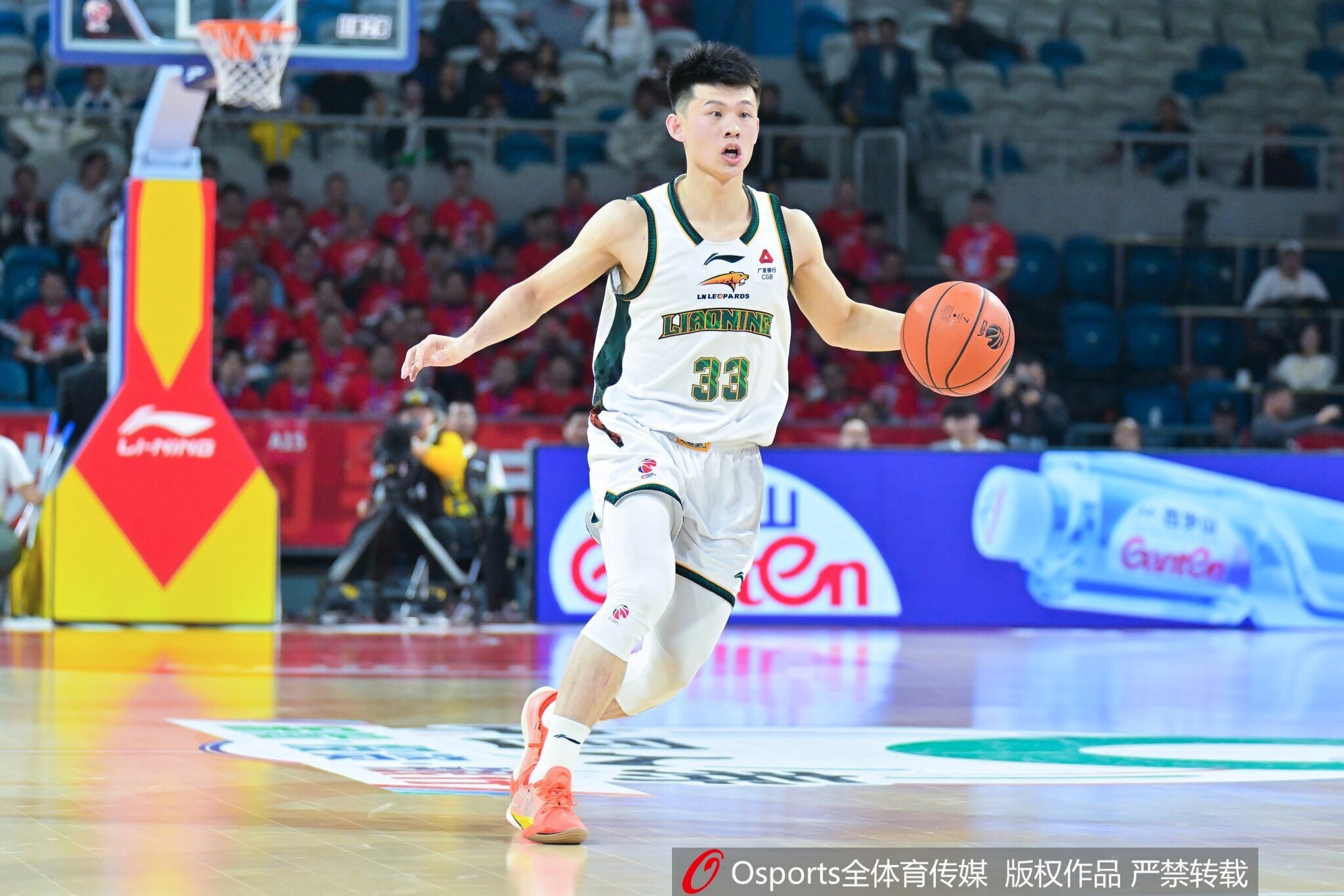 媒体人:王岚嵚为辽篮做出不小贡献 多次在人员伤病严重时站出来