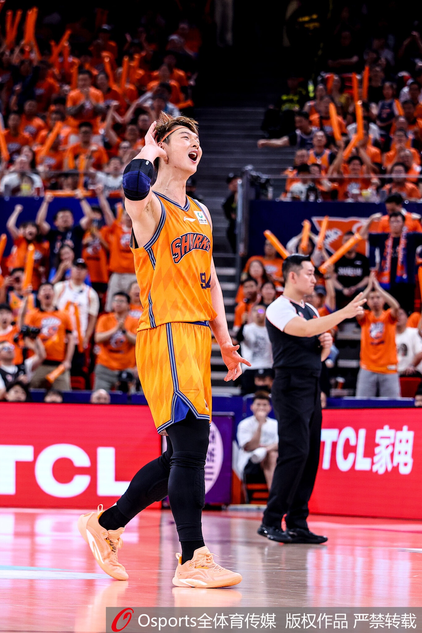 CBA新赛季元旦大战赛程:上海VS北京 山东VS广厦 CBA新赛季元旦大战赛程:上海VS北京 山东VS广厦
